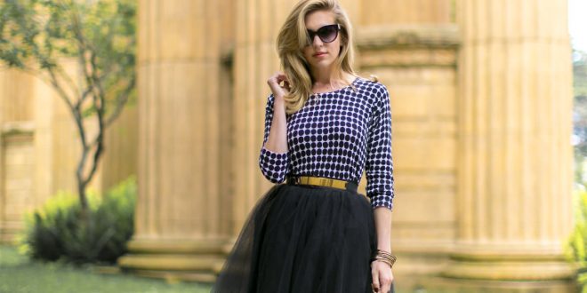 How to Wear A Black Tulle Skirt Professionally – careyfashion.com