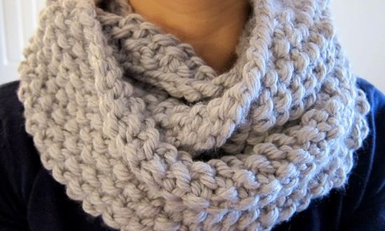 Knitted Scarf – Contemporary Looks to Go For – careyfashion.com