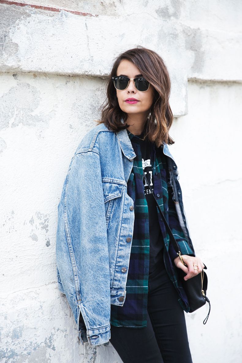 Plaid Coat, Oversized Sweater And Denim Outfit – careyfashion.com